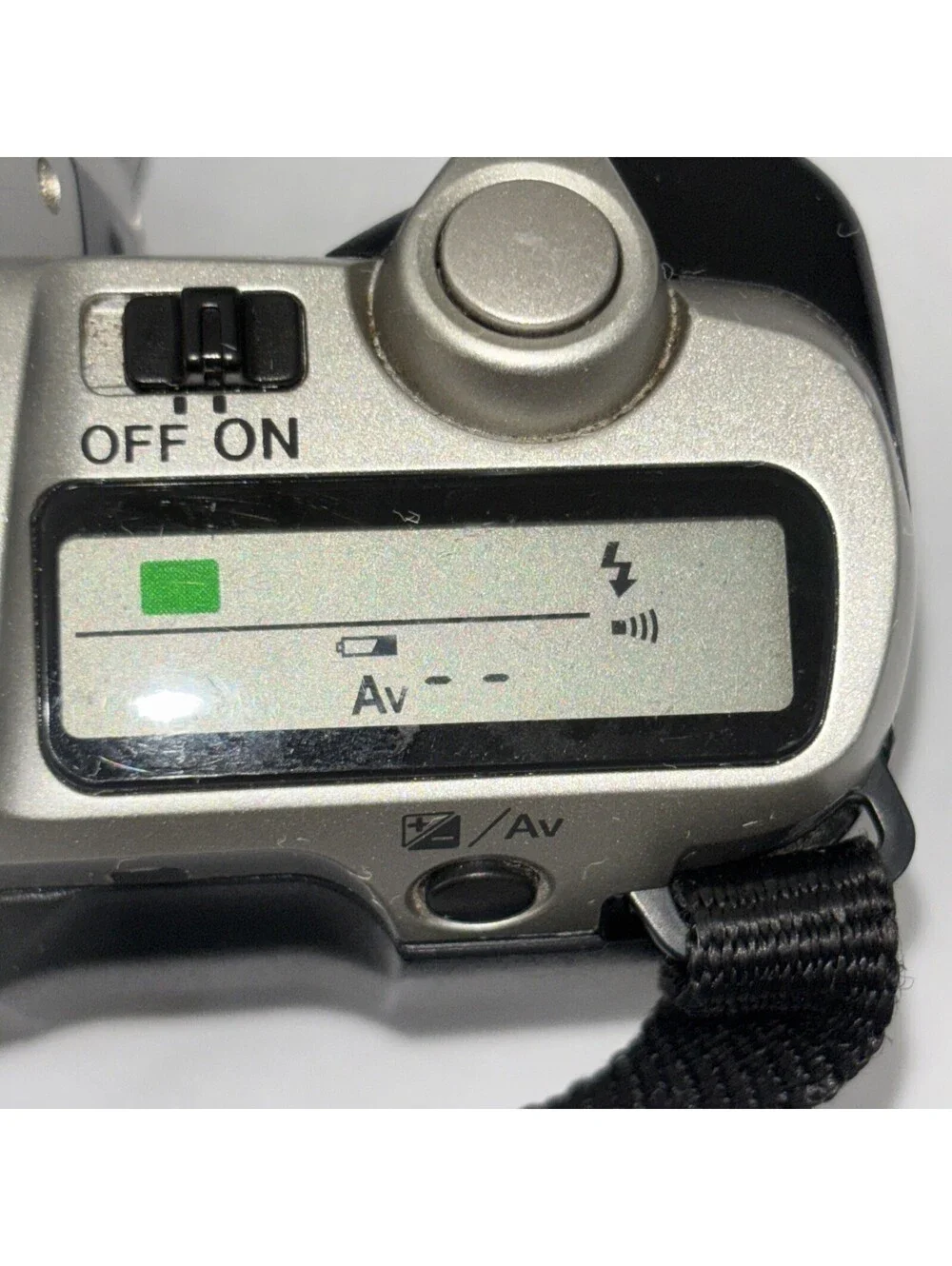 VTG Pentax ZX-50 Film Camera with 35-80mm Lens + Strap, 3 New Batteries - Works!